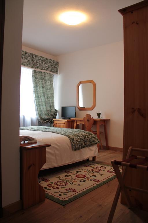 Garni Valdan Hotel Falcade Eksteriør billede